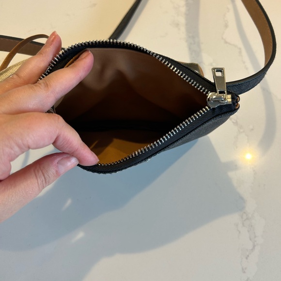 Michael Kors black and grey belt bag - Picture 2 of 4